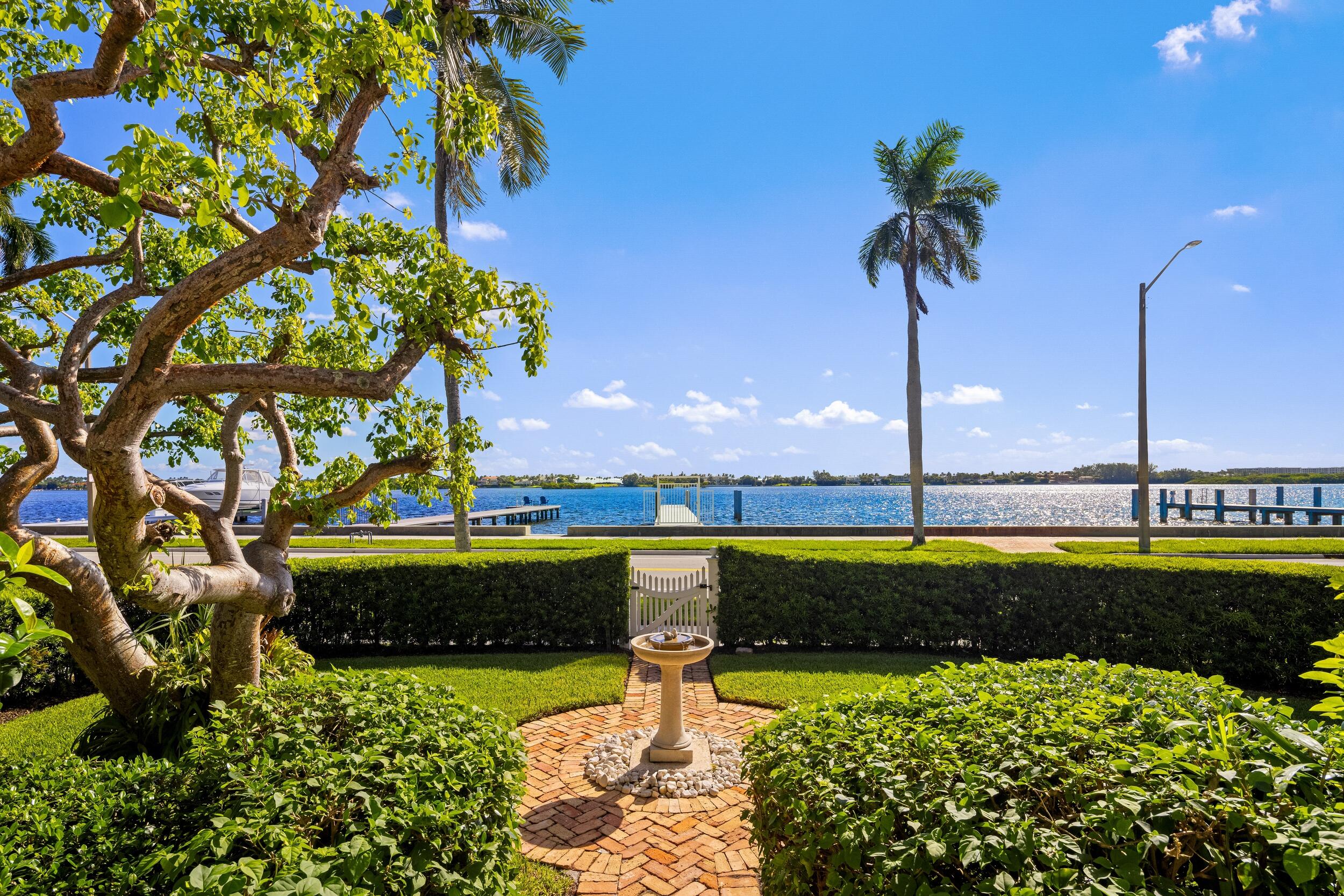 6917 S Flagler Dr West Palm Beach, FL 33405