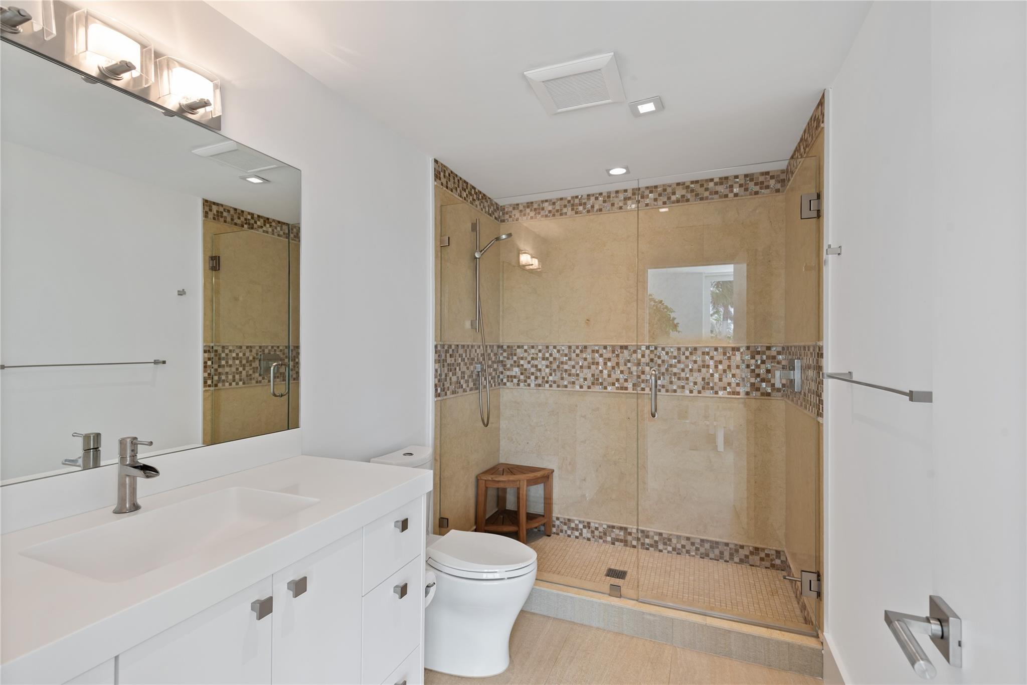 500 Isle Of Capri Dr Fort Lauderdale, FL 33301