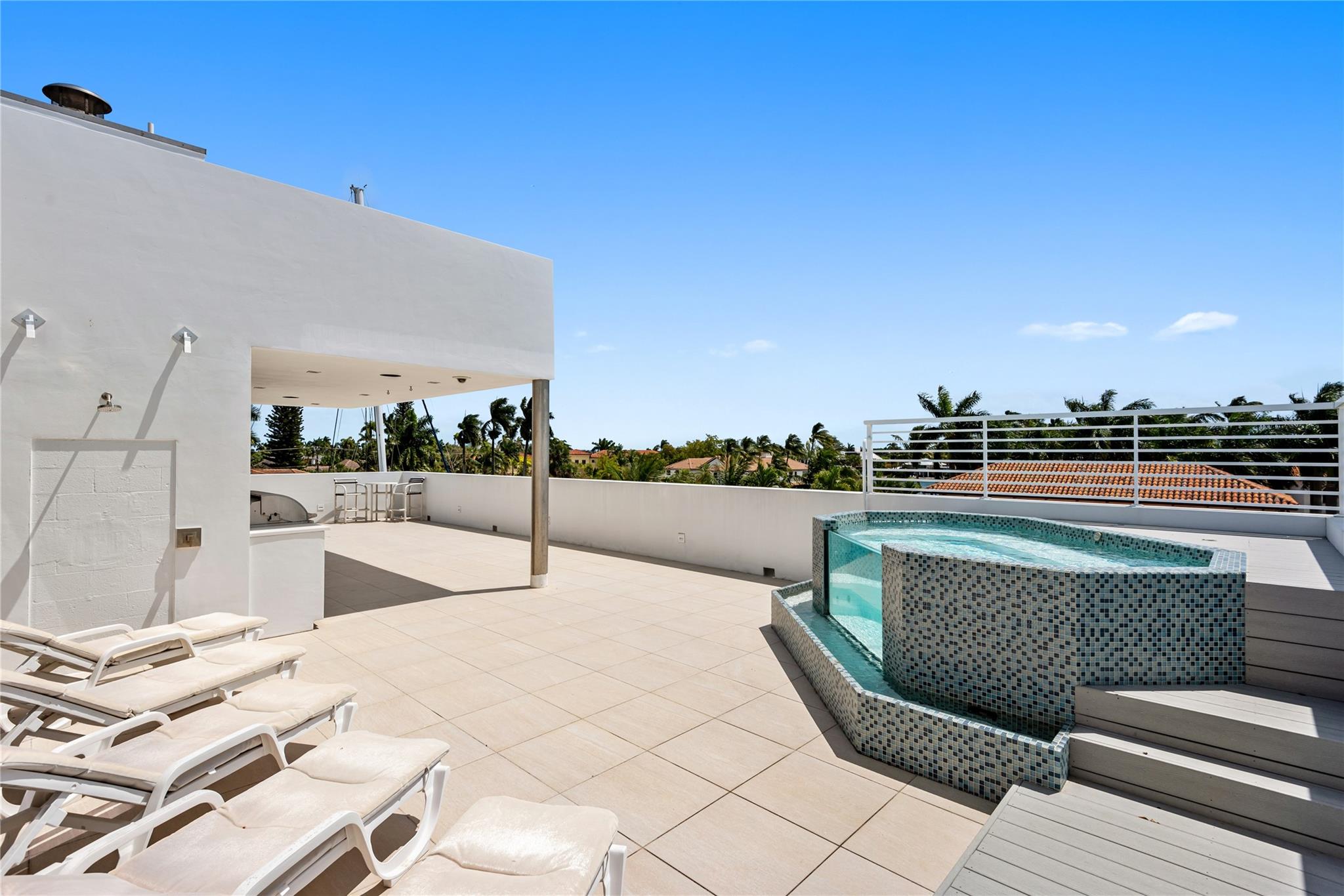 500 Isle Of Capri Dr Fort Lauderdale, FL 33301