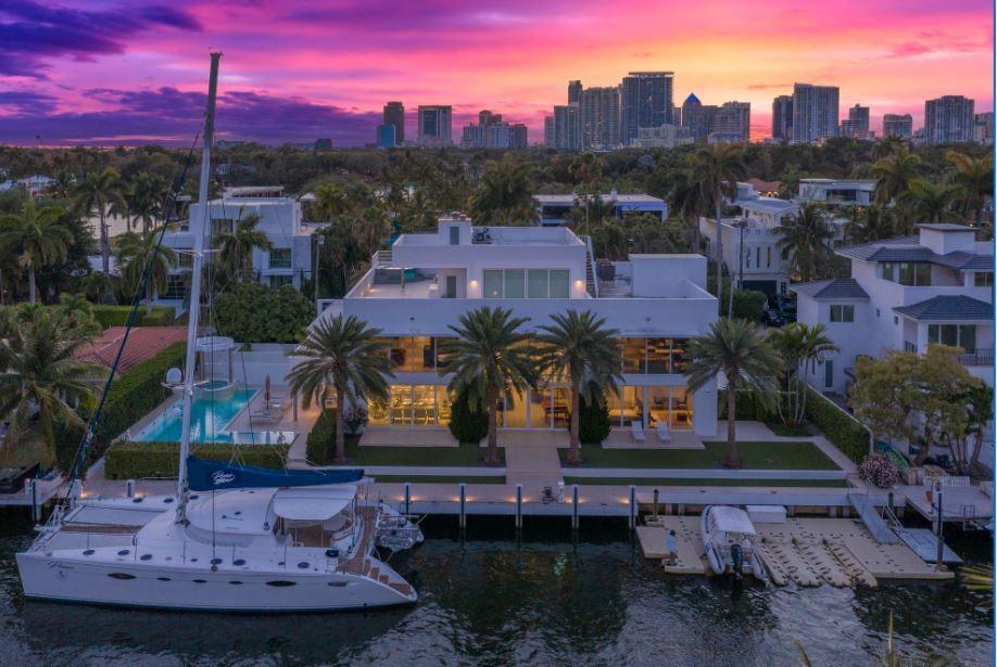 500 Isle Of Capri Dr Fort Lauderdale, FL 33301