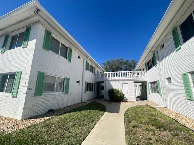 1801 NE 62nd St #127