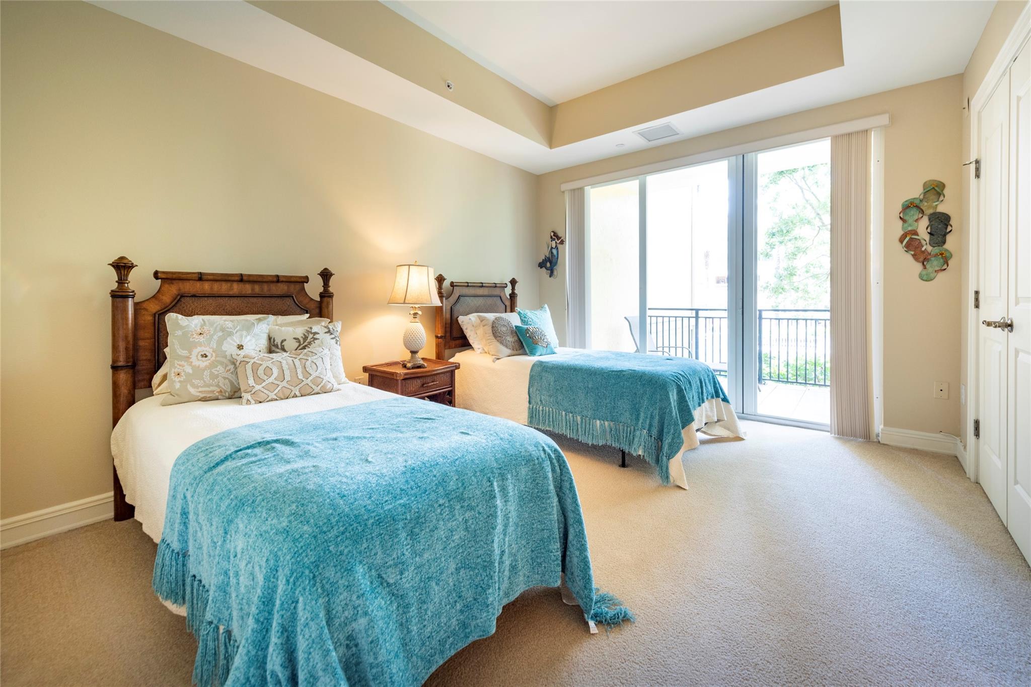 16135 Emerald Estates Dr #272 Weston, FL 33331