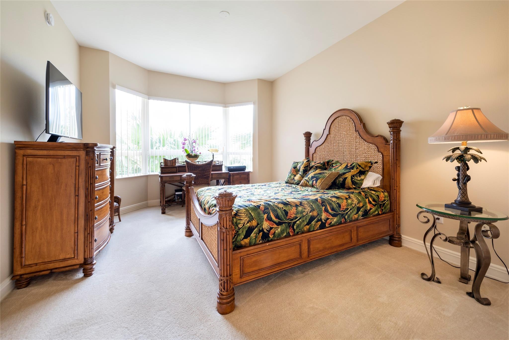 16135 Emerald Estates Dr #272 Weston, FL 33331