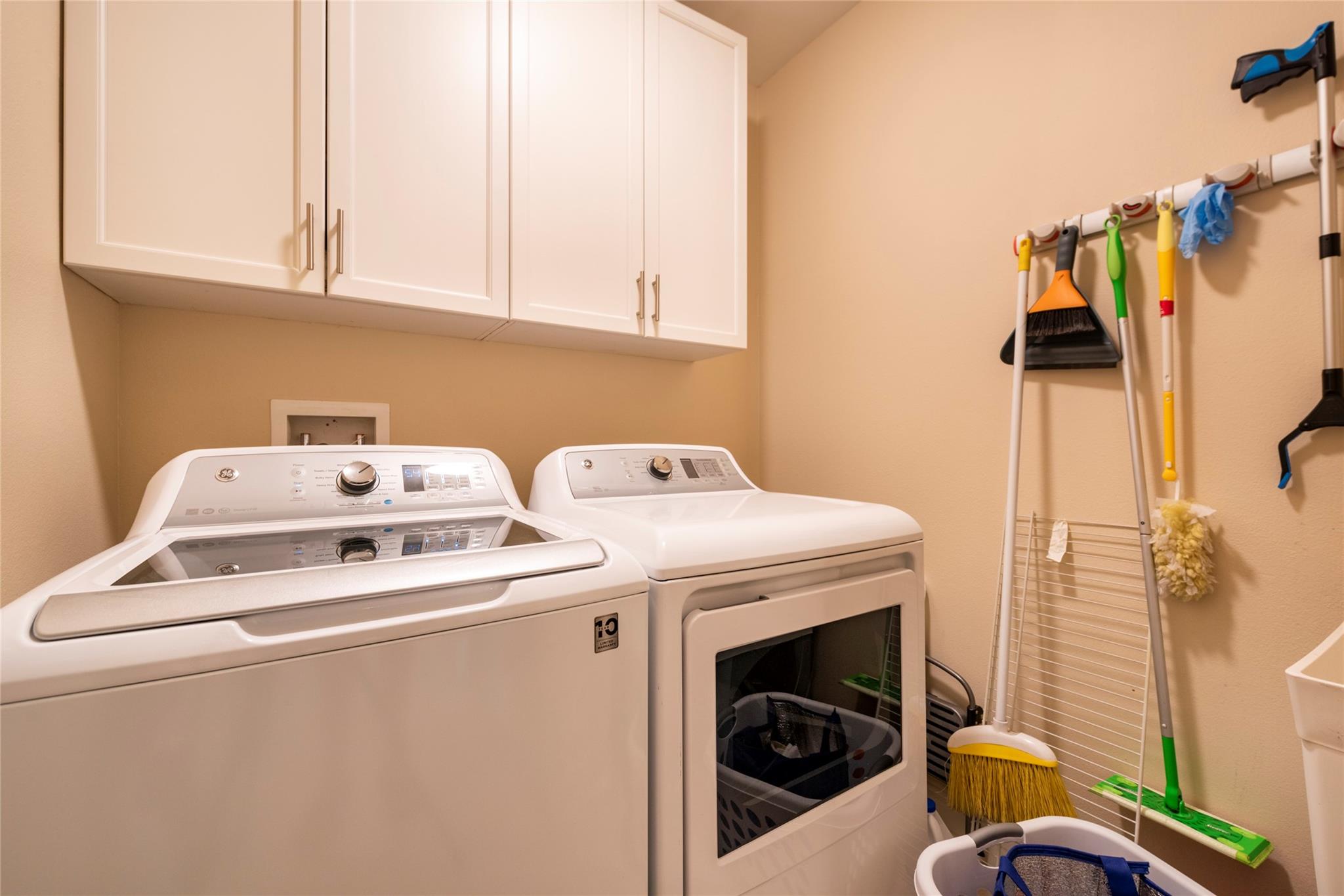 16135 Emerald Estates Dr #272 Weston, FL 33331