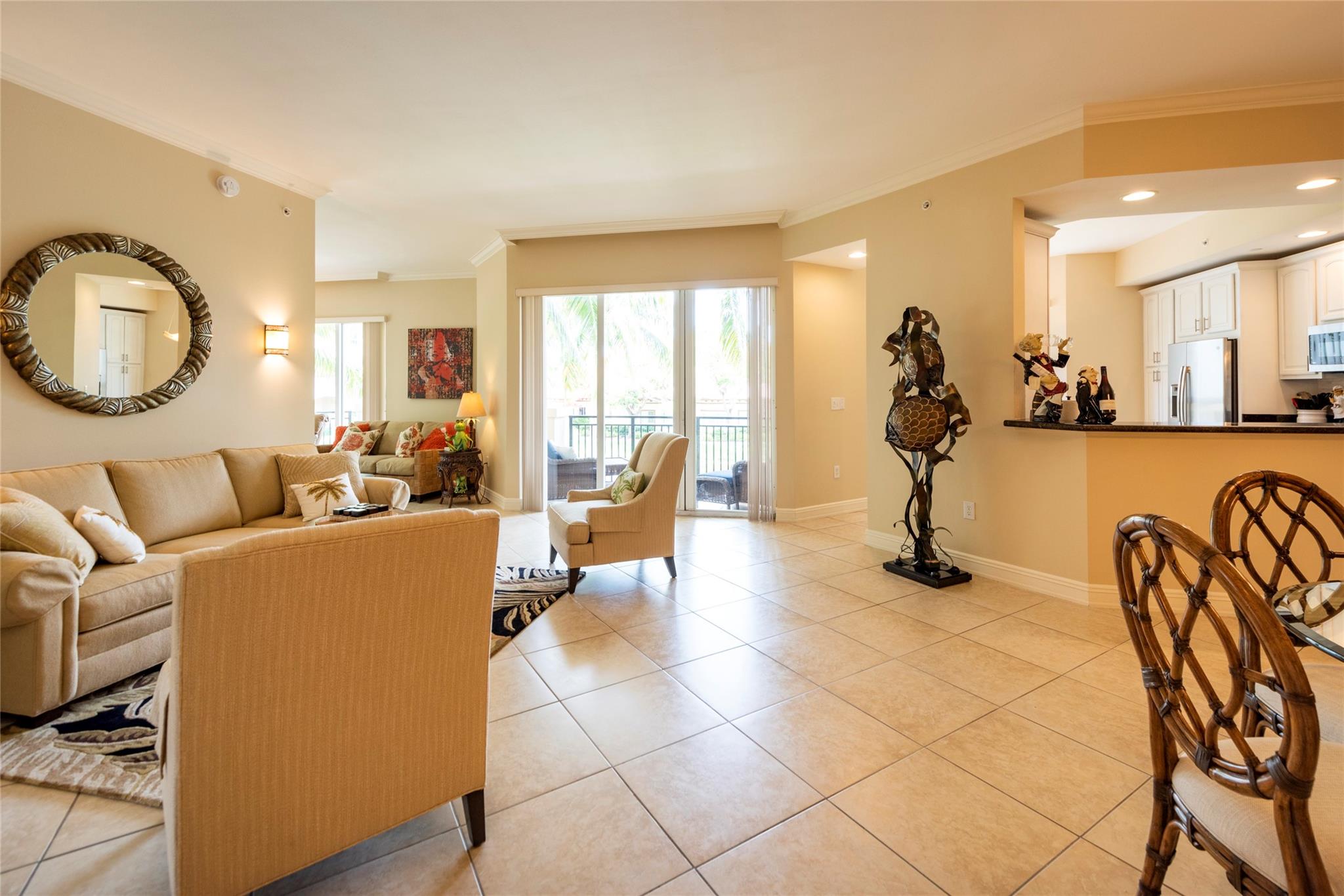 16135 Emerald Estates Dr #272 Weston, FL 33331