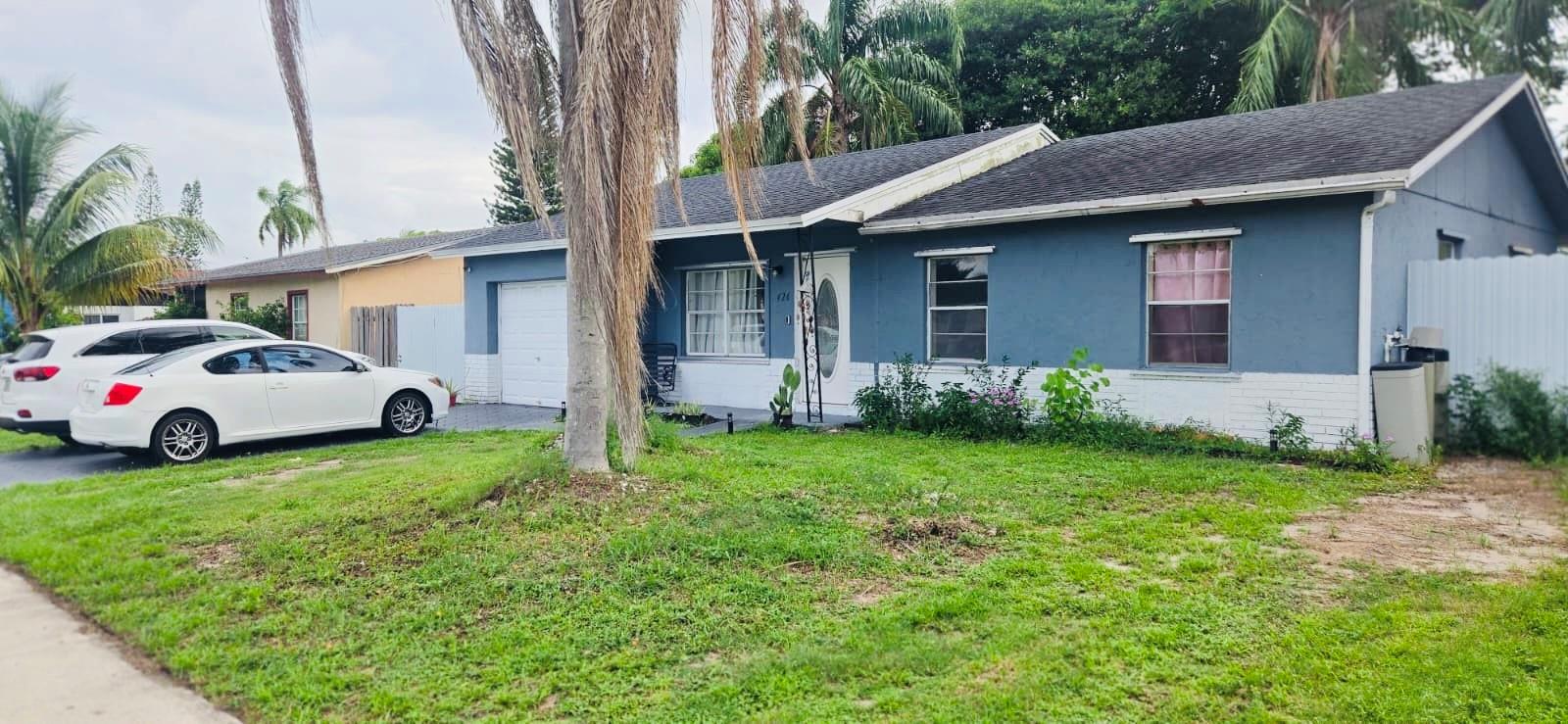 426 SW 79th Ter