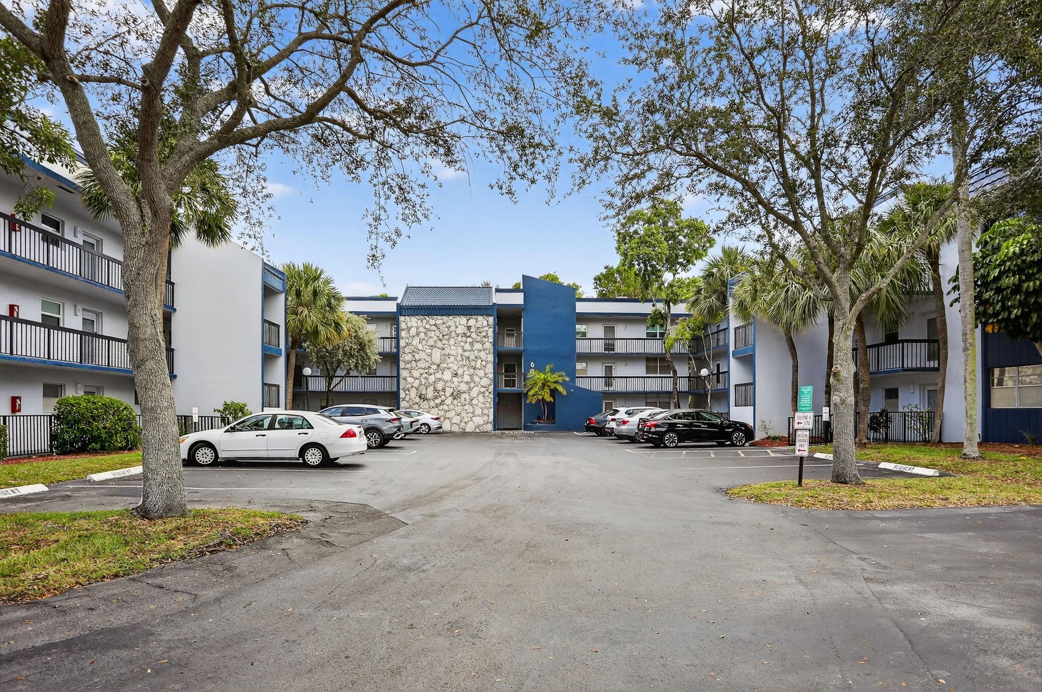 3170 Holiday Spgs Blvd #205