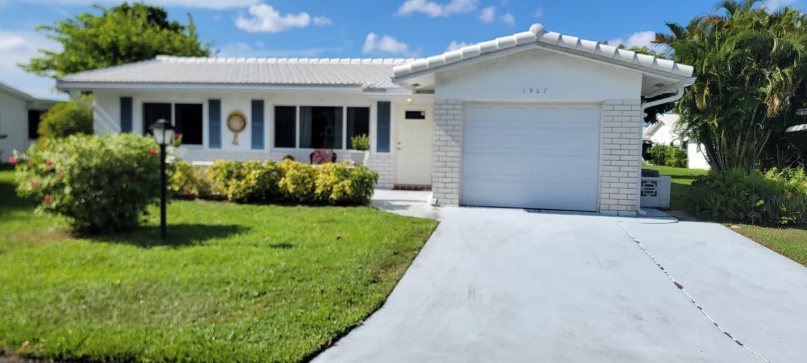 1907 SW 22nd Way