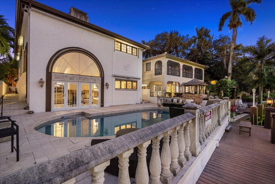 1421 Ponce De Leon Fort Lauderdale, FL 33316