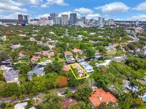 1421 Ponce De Leon Fort Lauderdale, FL 33316
