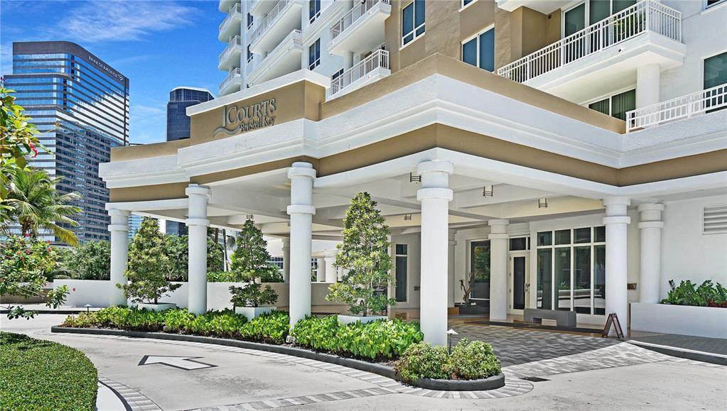 image The Courts Brickell Key26