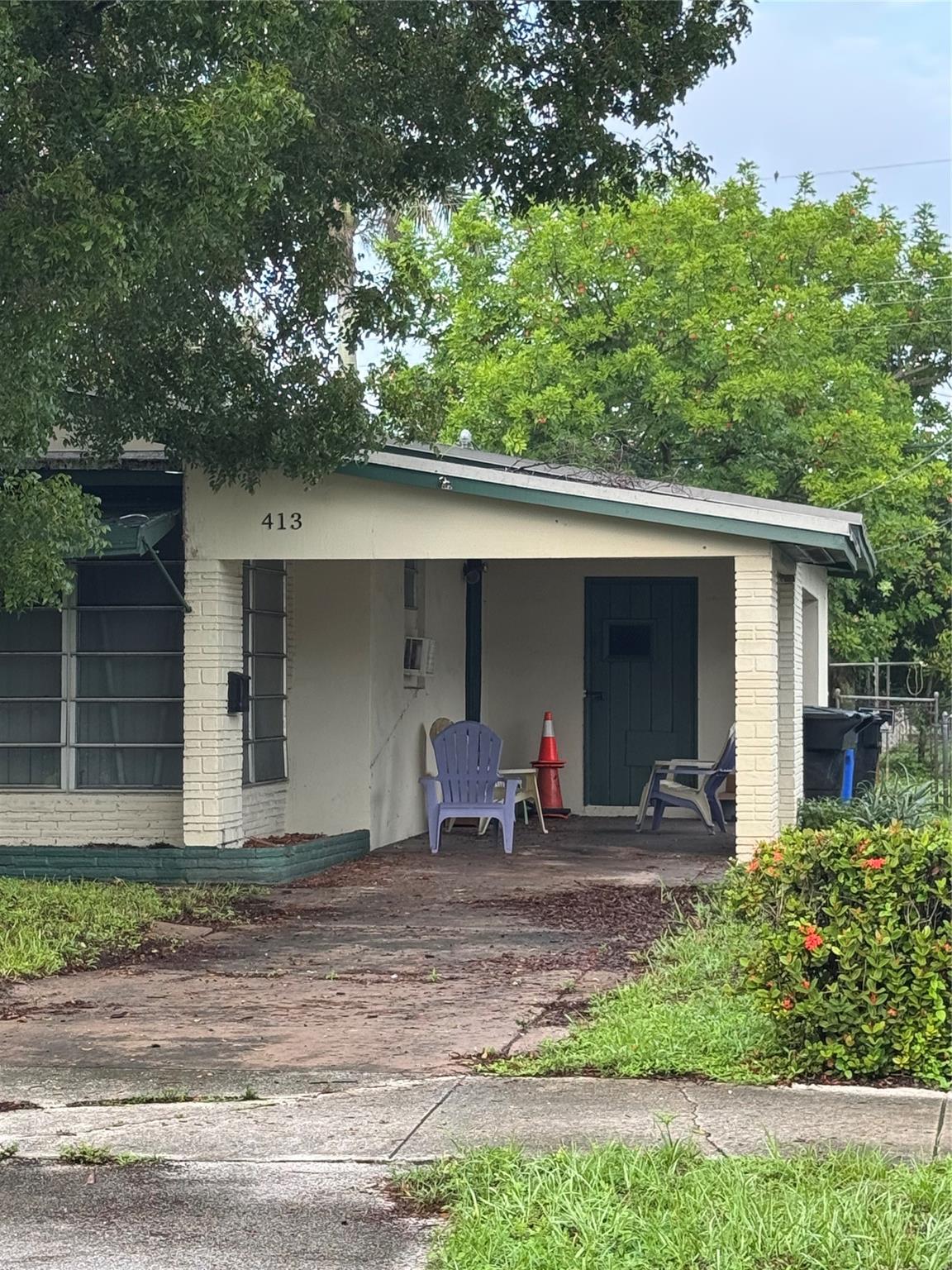 413 SW 24th Ave