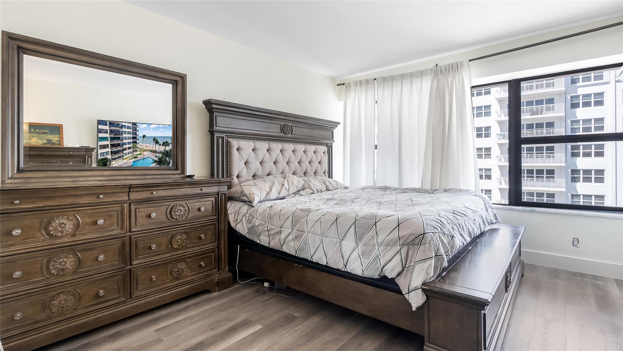 3800 Galt Ocean Dr #PH 14 Fort Lauderdale, FL 33308