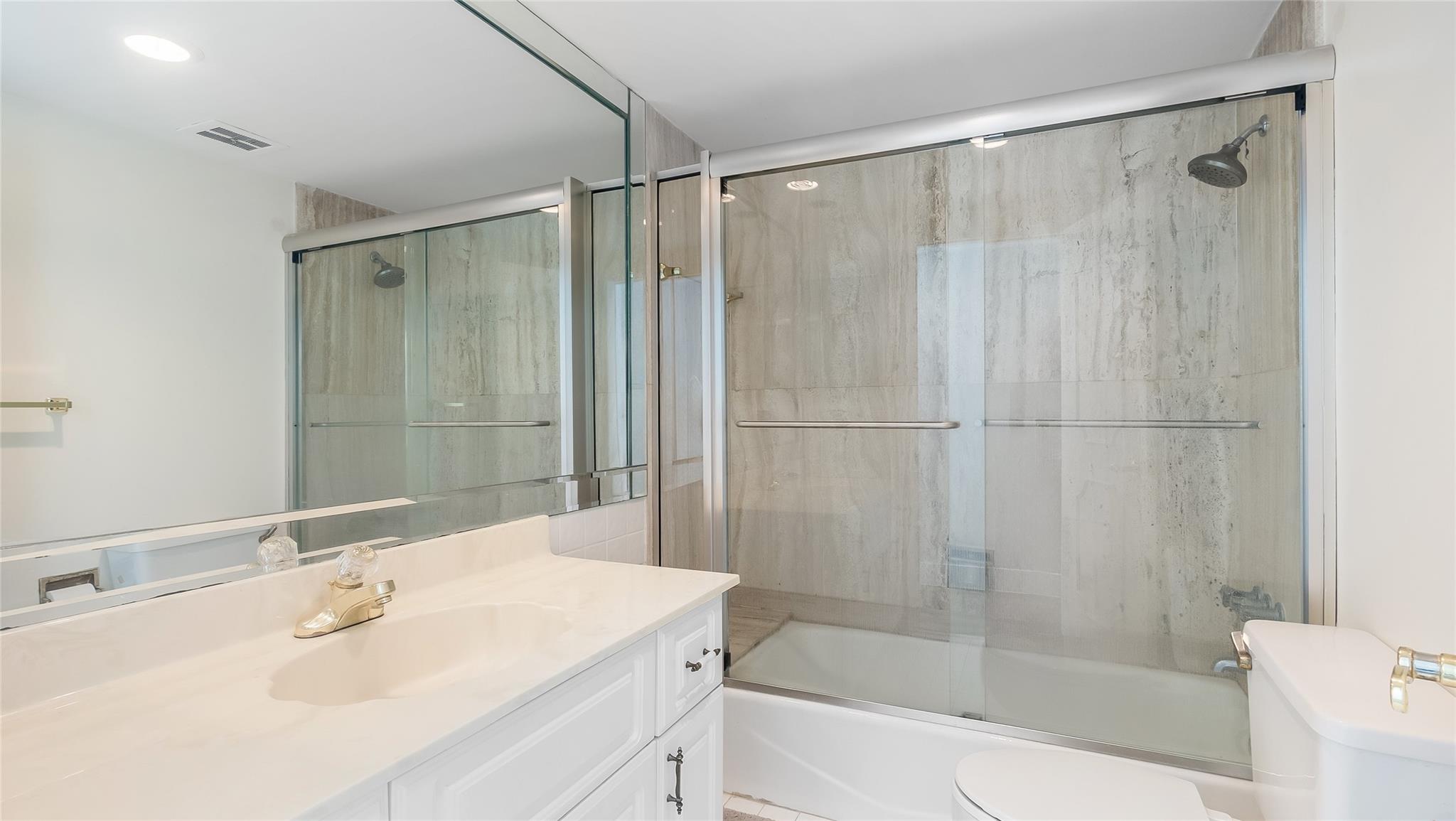 3800 Galt Ocean Dr #PH 14 Fort Lauderdale, FL 33308