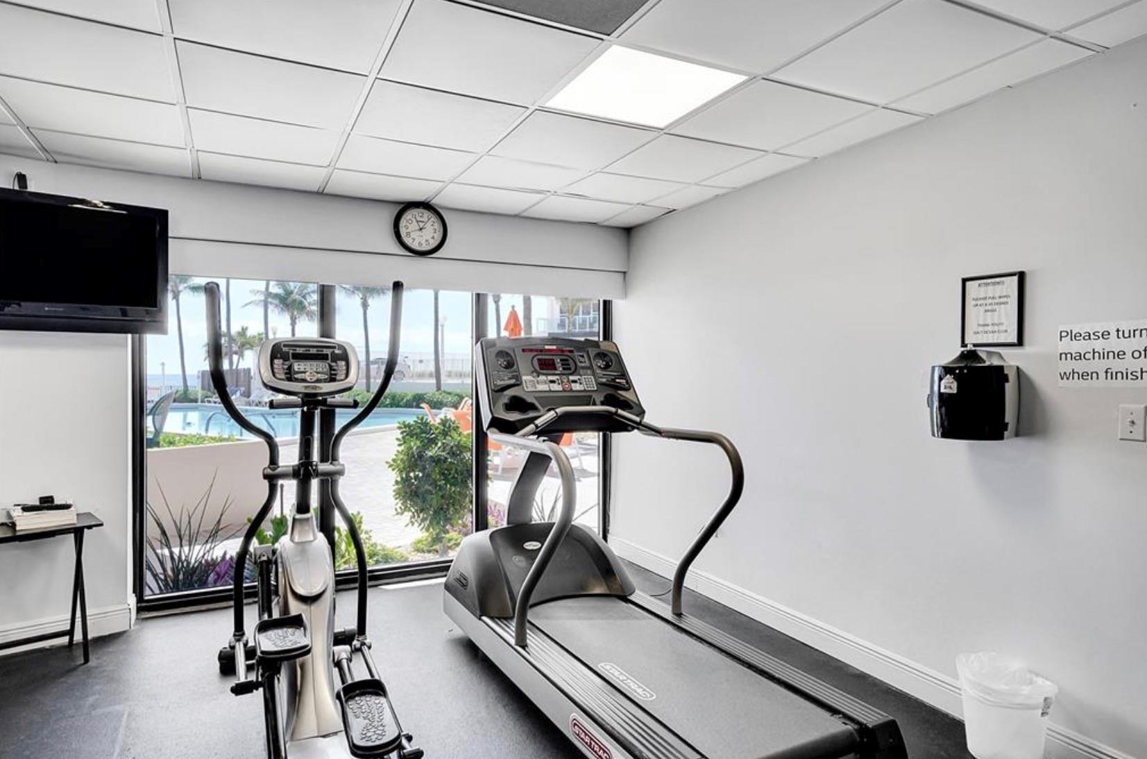 3800 Galt Ocean Dr #PH 14 Fort Lauderdale, FL 33308