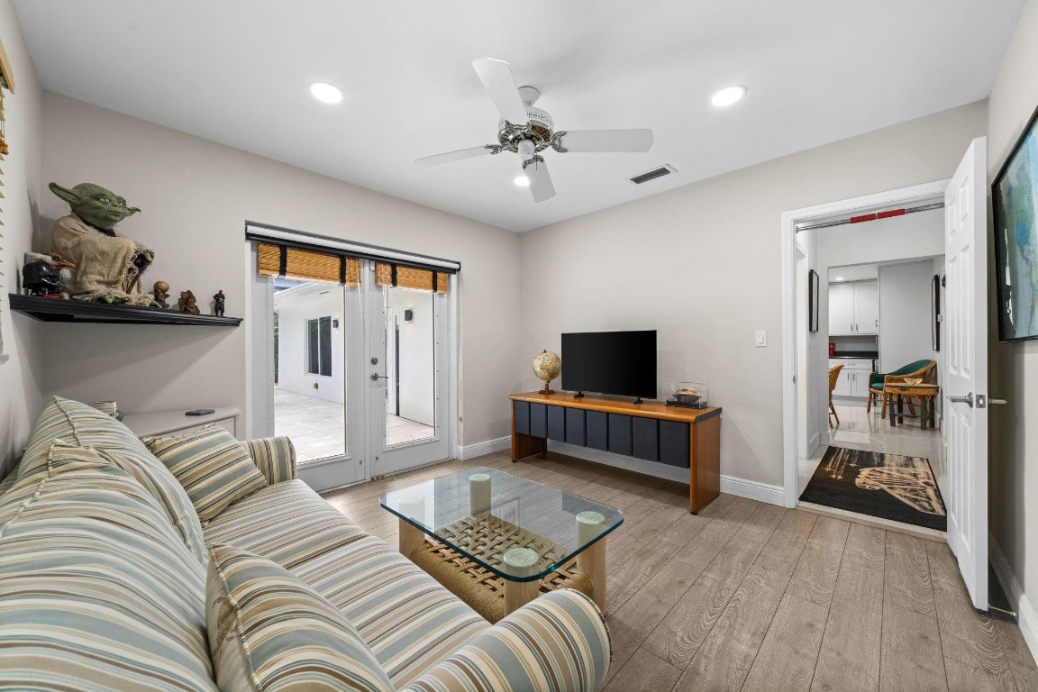 326 Seven Isles Fort Lauderdale, FL 33301