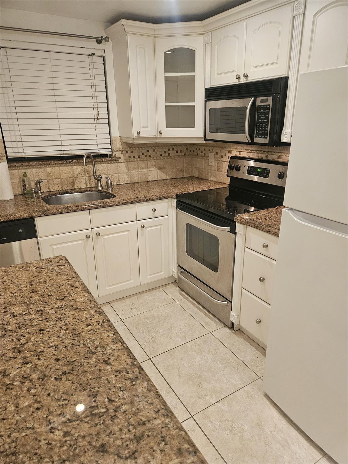 1205 S Flagler Ave #402