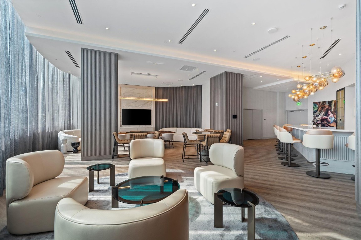 333 Las Olas #1508 Fort Lauderdale, FL 33301