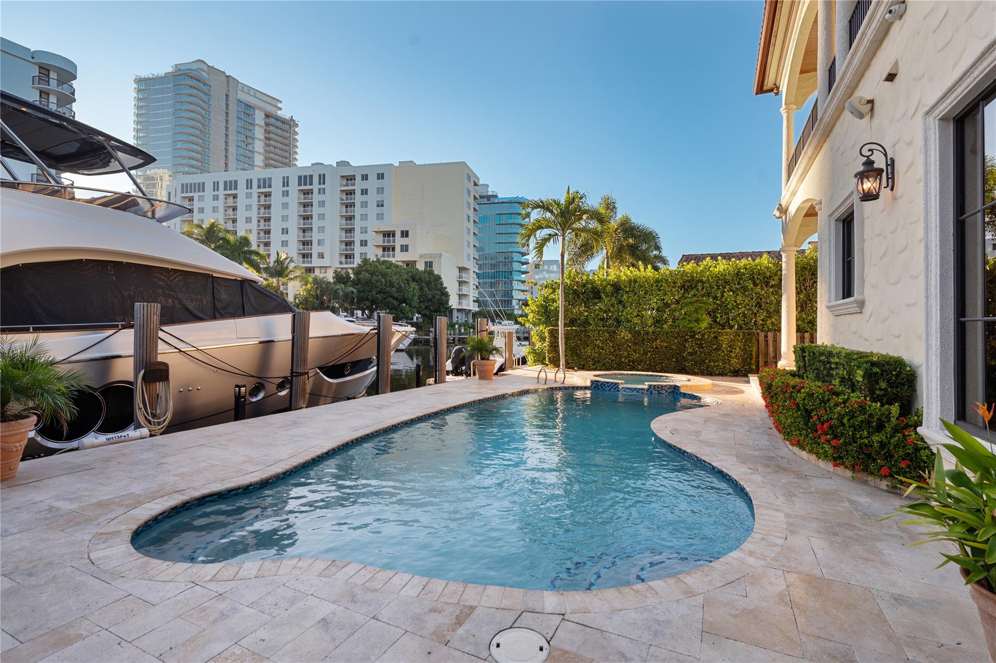 1440 E Terra Mar Dr Pompano Beach, FL 33062