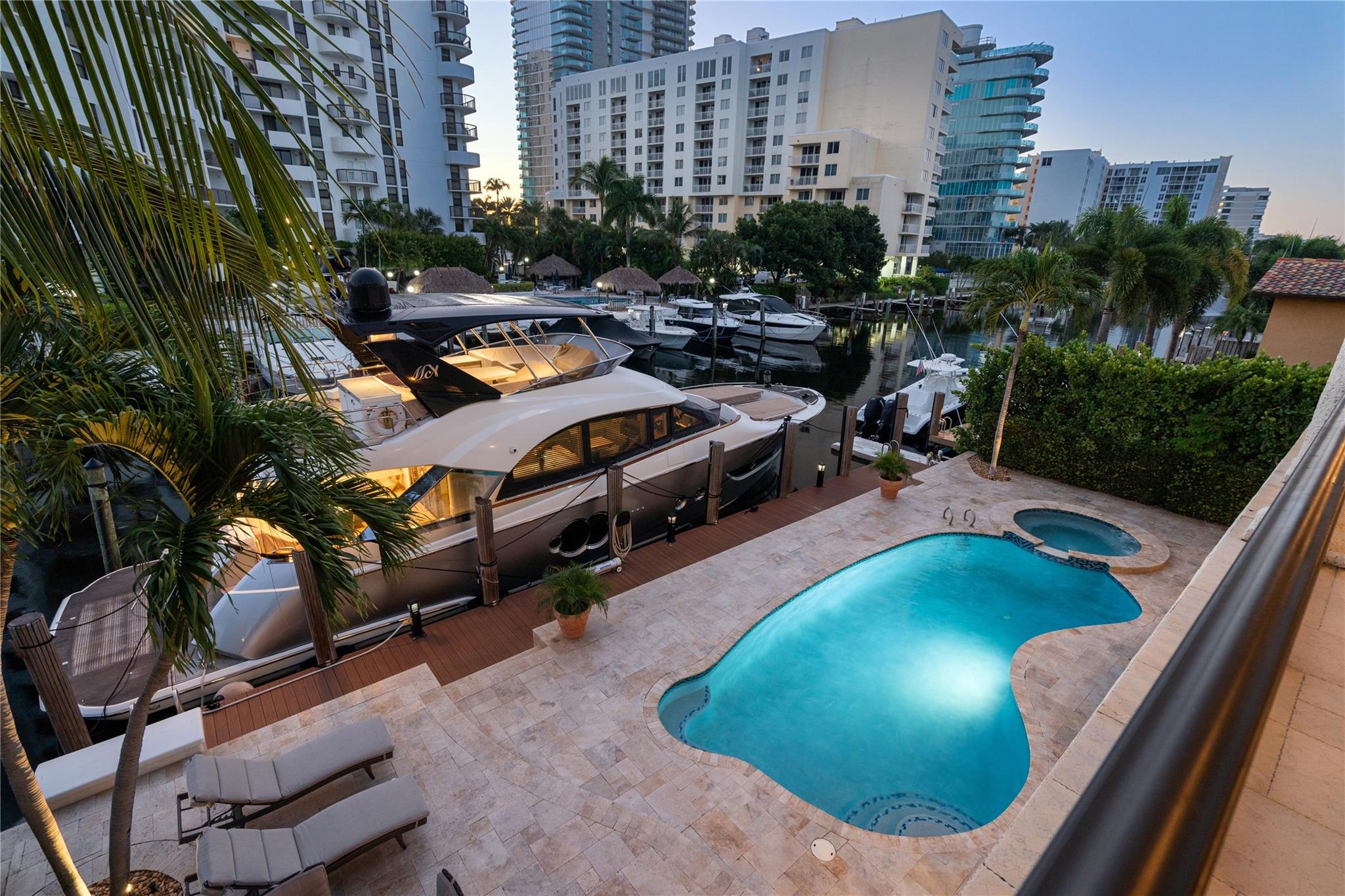 1440 E Terra Mar Dr Pompano Beach, FL 33062