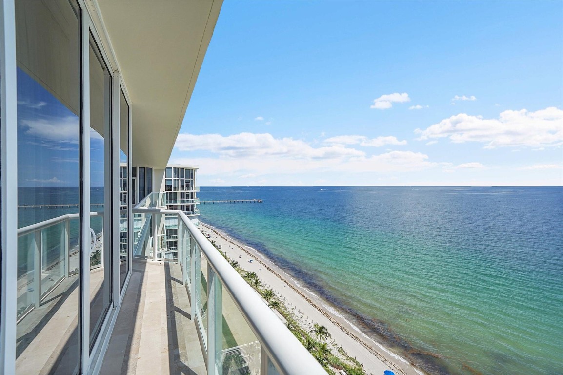 6001 N Ocean Dr #PH6 Hollywood, FL 33019