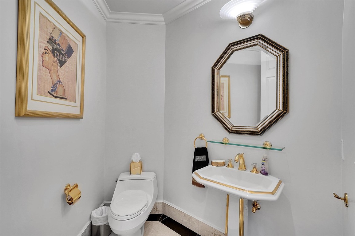 6001 N Ocean Dr #PH6 Hollywood, FL 33019