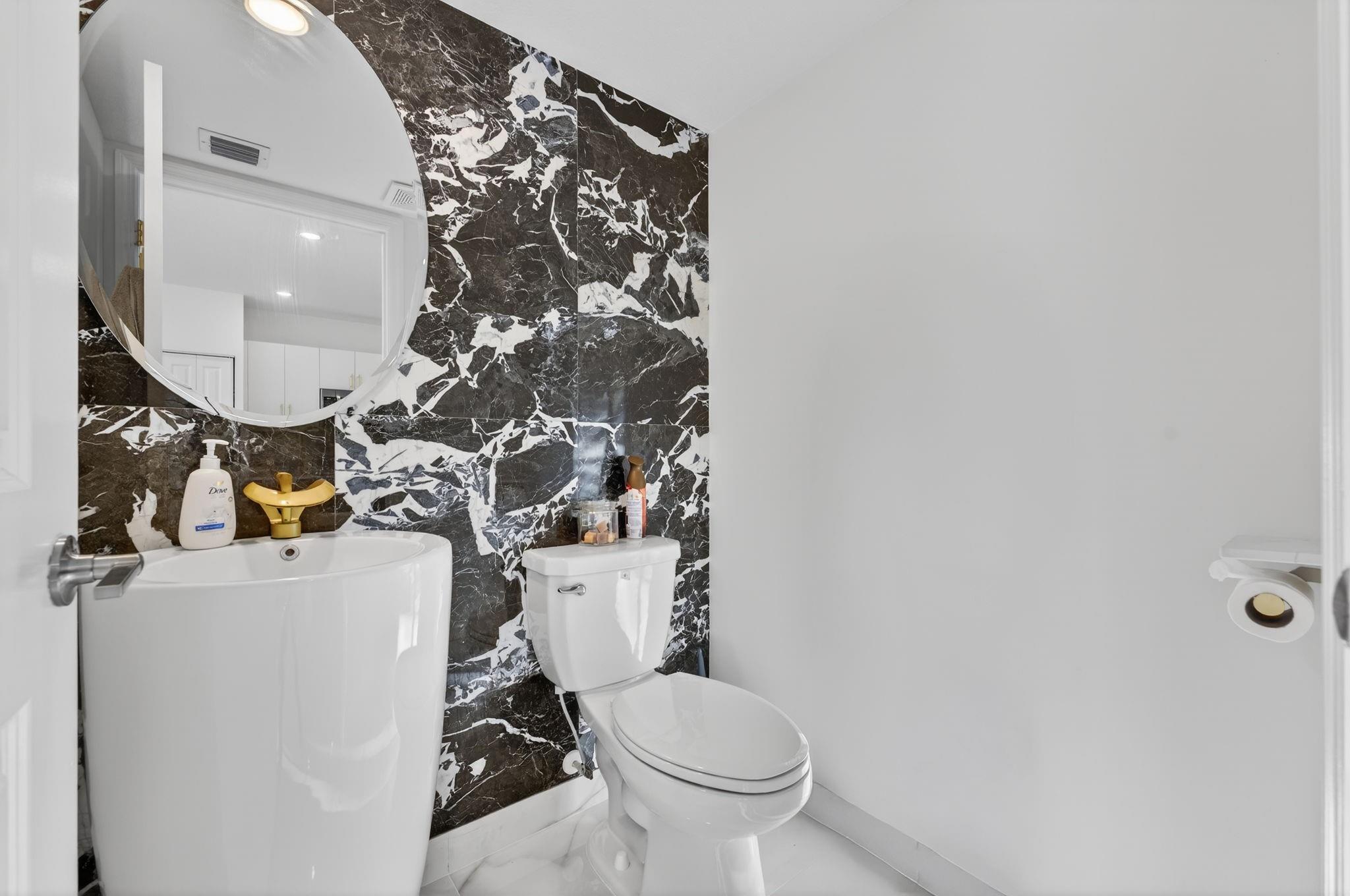 4668 NW 120th Way Coral Springs, FL 33076