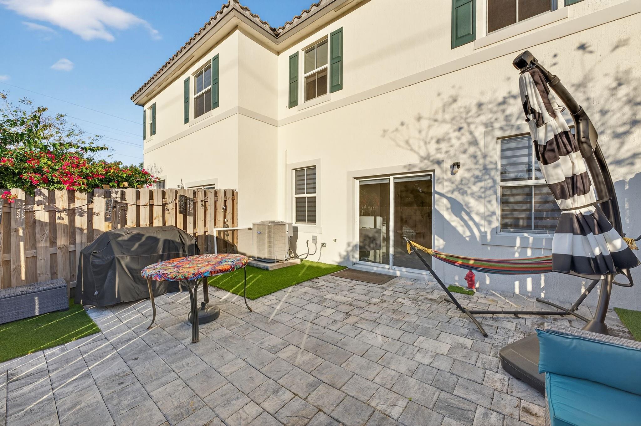 4668 NW 120th Way Coral Springs, FL 33076