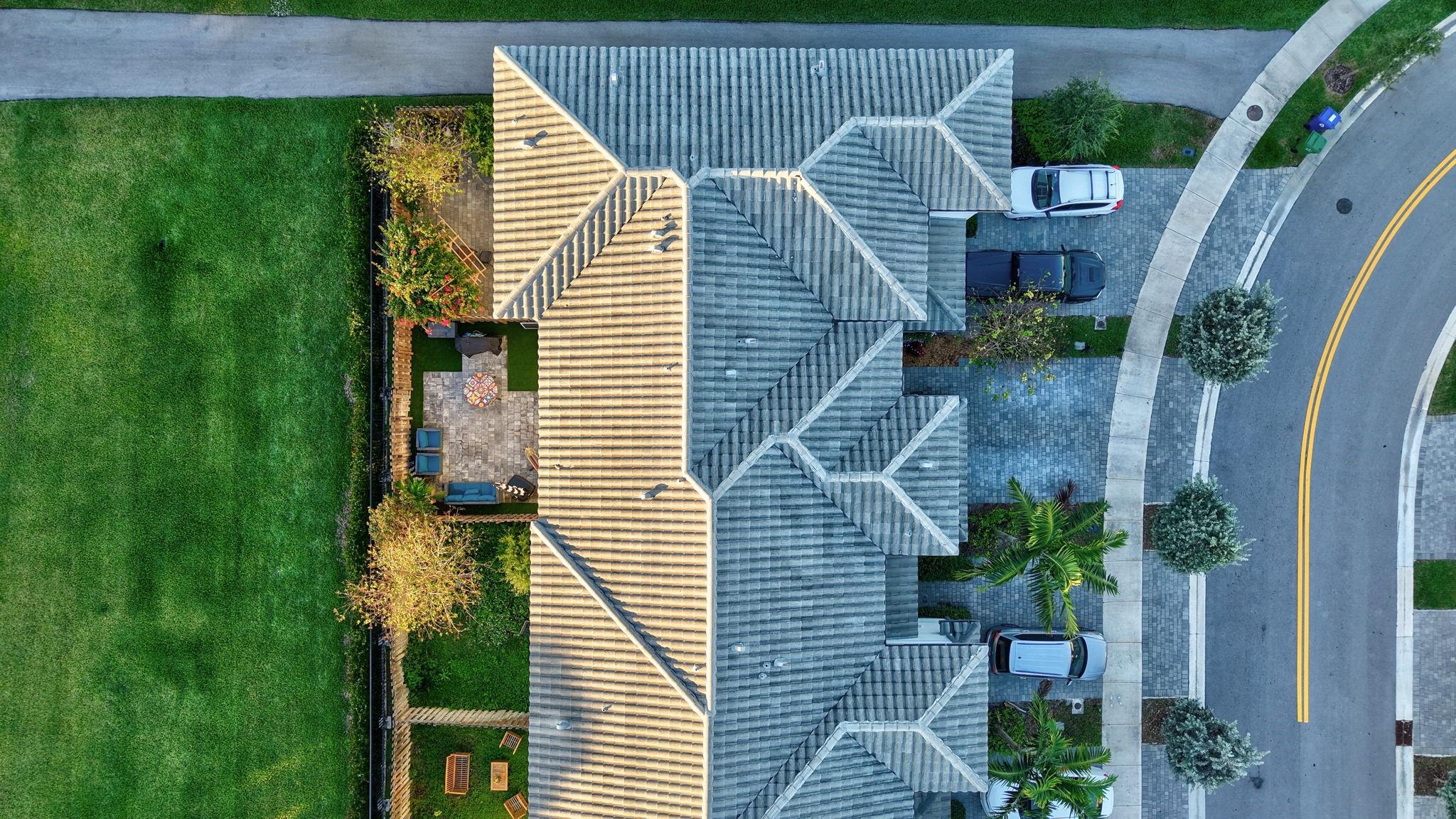 4668 NW 120th Way Coral Springs, FL 33076