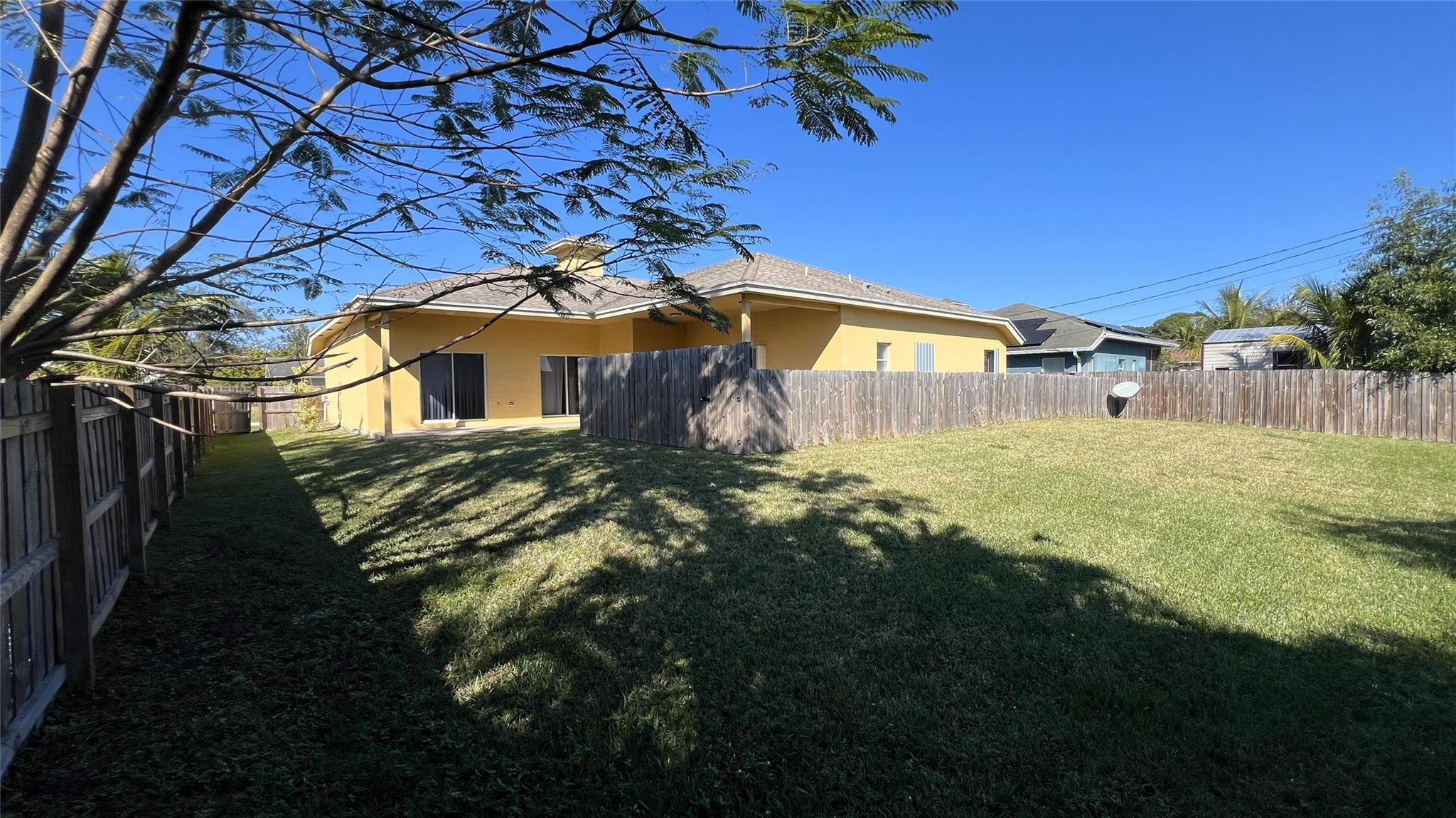 120 SW Grimaldo Ter Port St Lucie, FL 34984