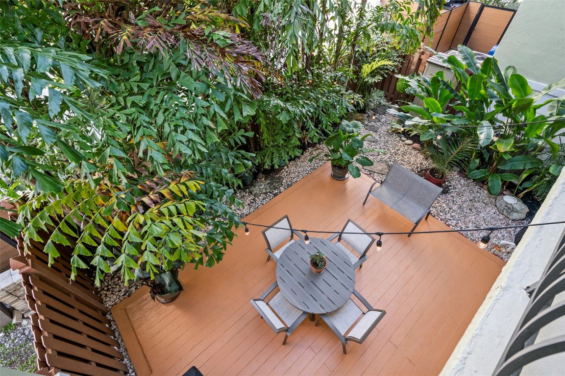 2517 NE 18th Fort Lauderdale, FL 33305