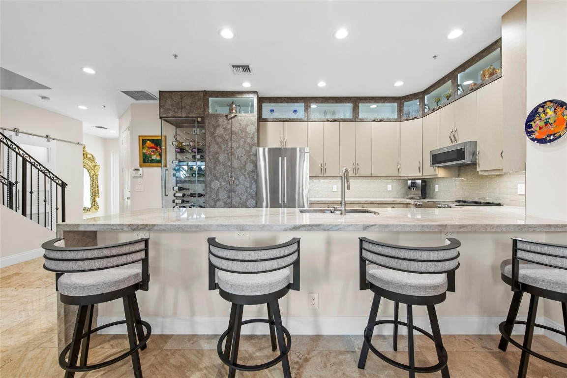 2517 NE 18th Fort Lauderdale, FL 33305