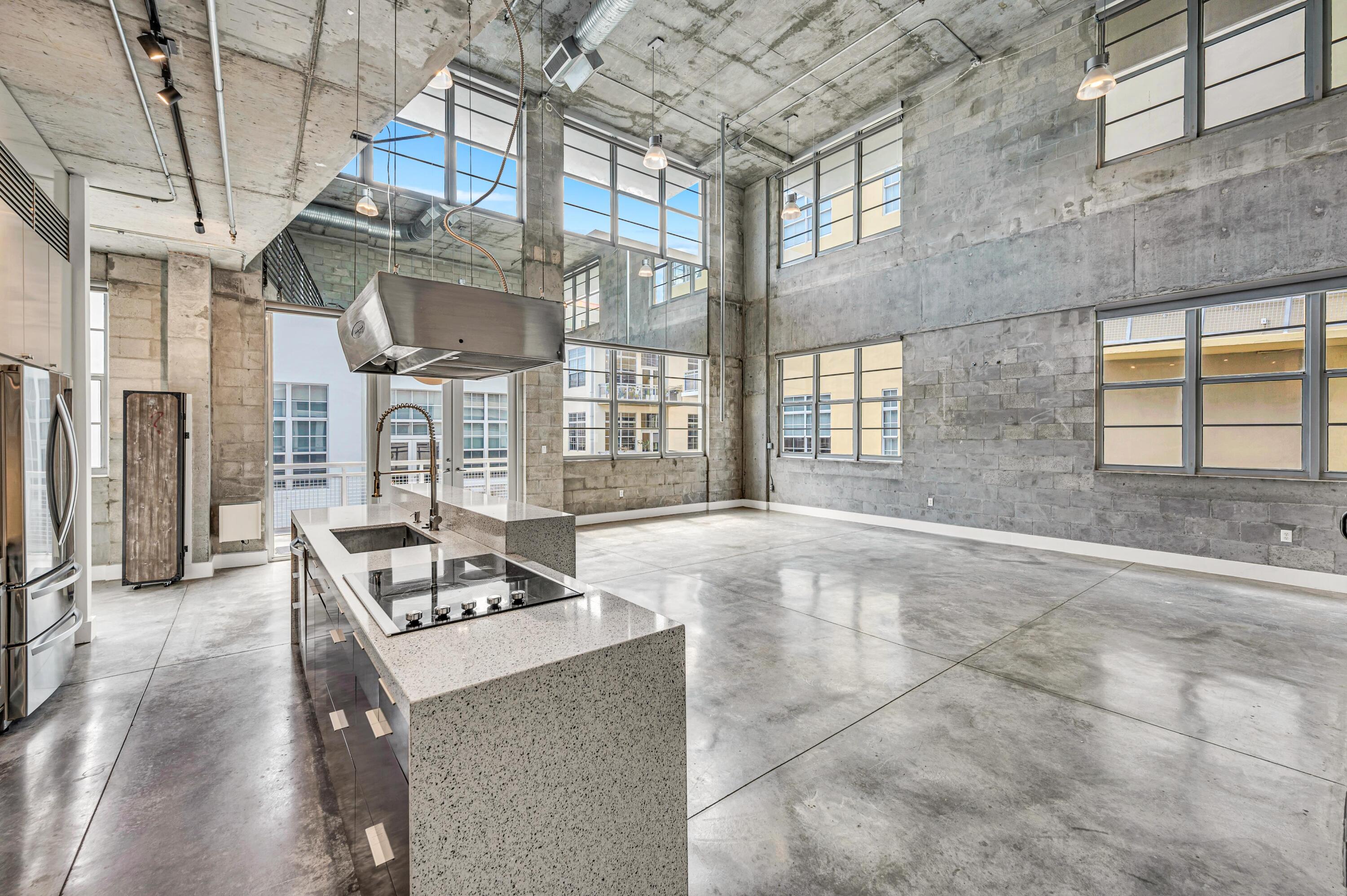 445 N Andrews #403 Fort Lauderdale, FL 33301