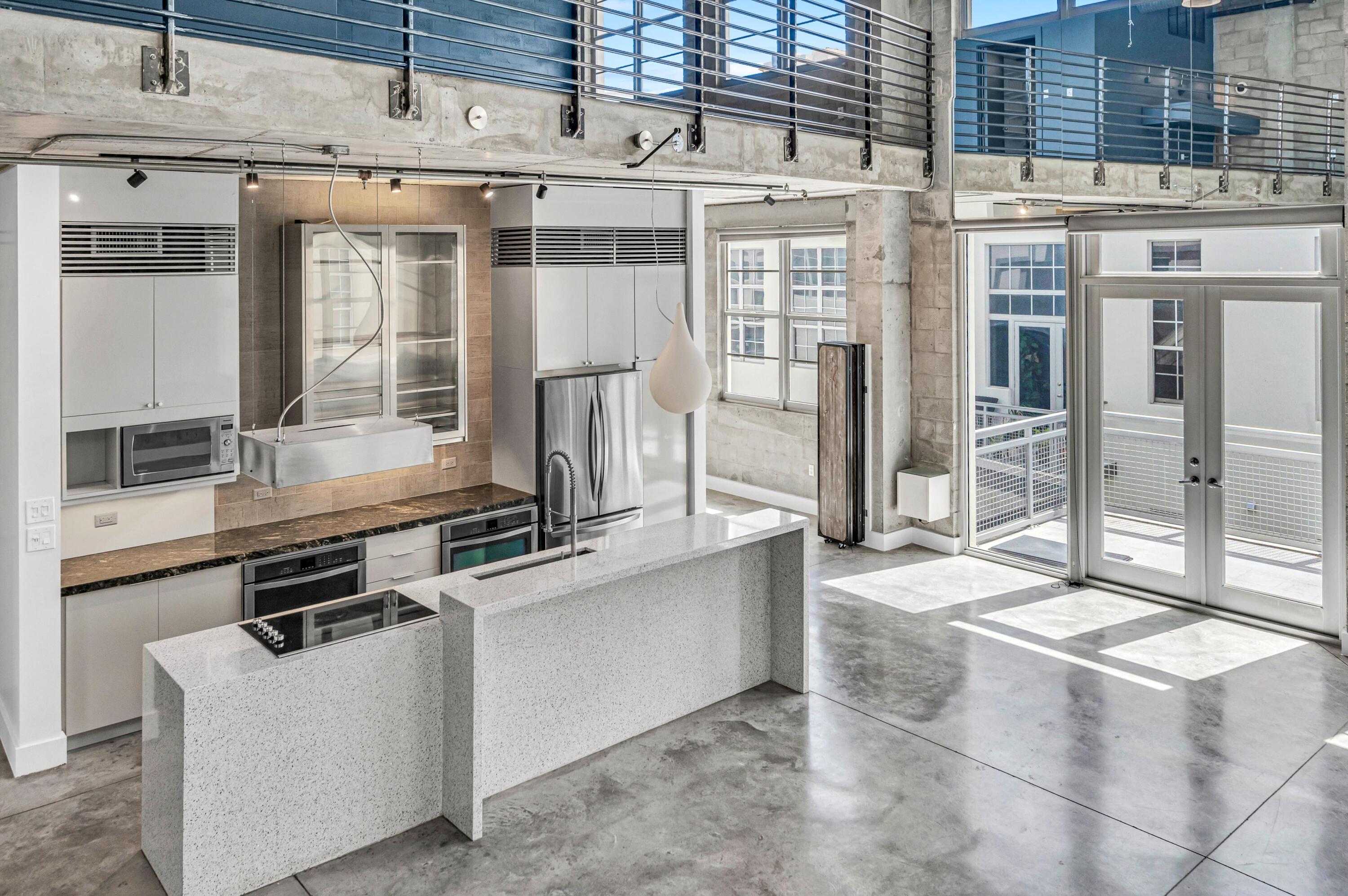 445 N Andrews #403 Fort Lauderdale, FL 33301