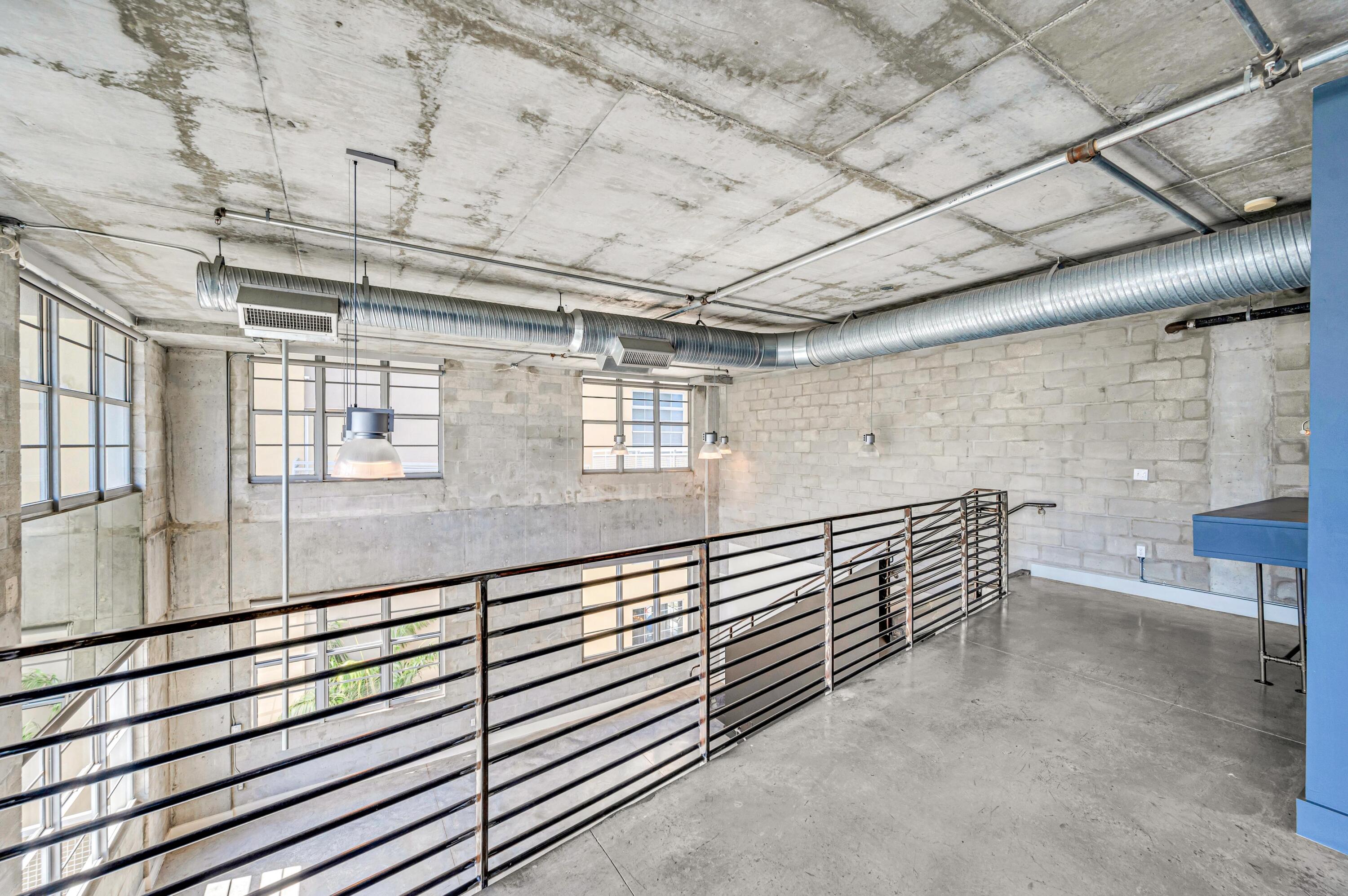 445 N Andrews #403 Fort Lauderdale, FL 33301