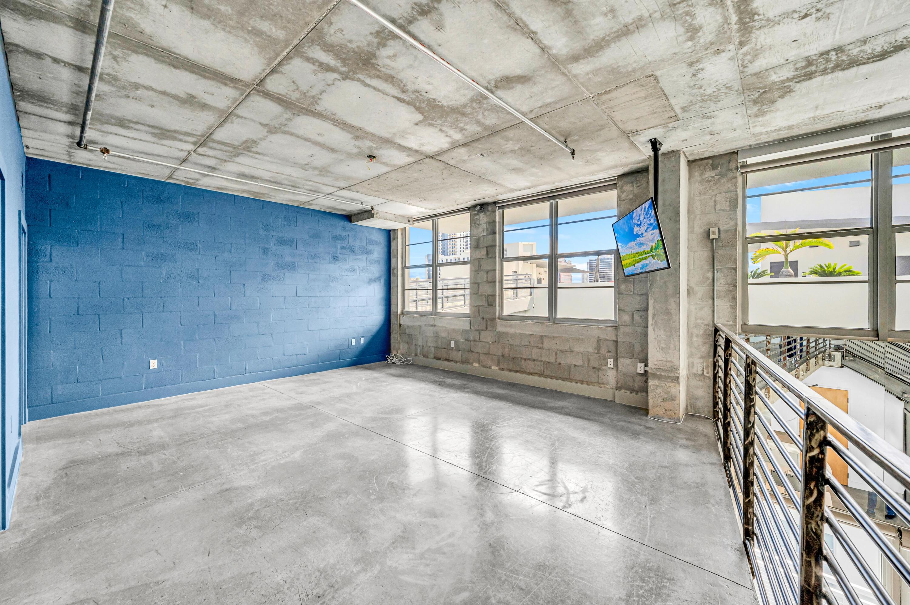 445 N Andrews #403 Fort Lauderdale, FL 33301