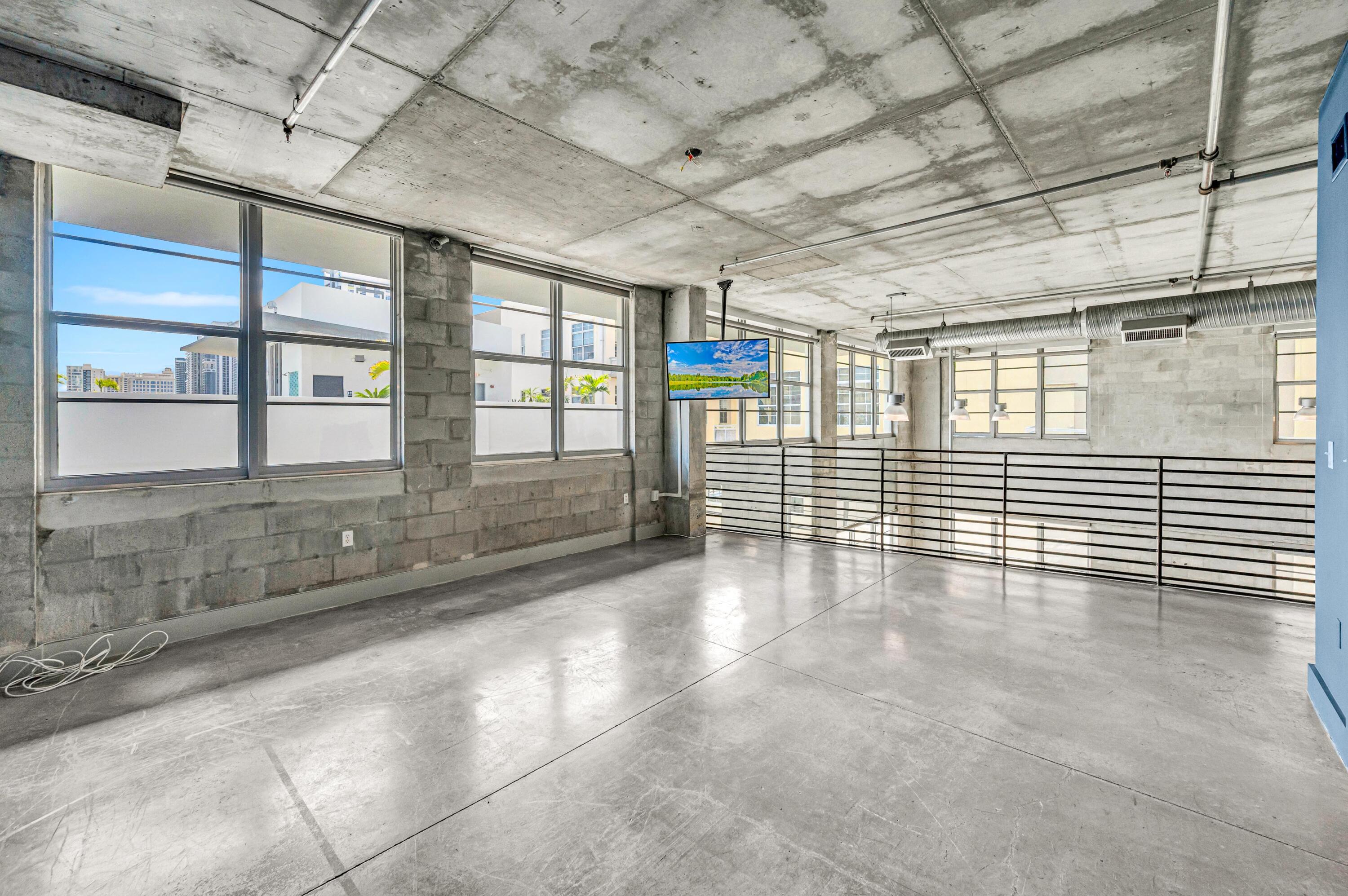 445 N Andrews #403 Fort Lauderdale, FL 33301