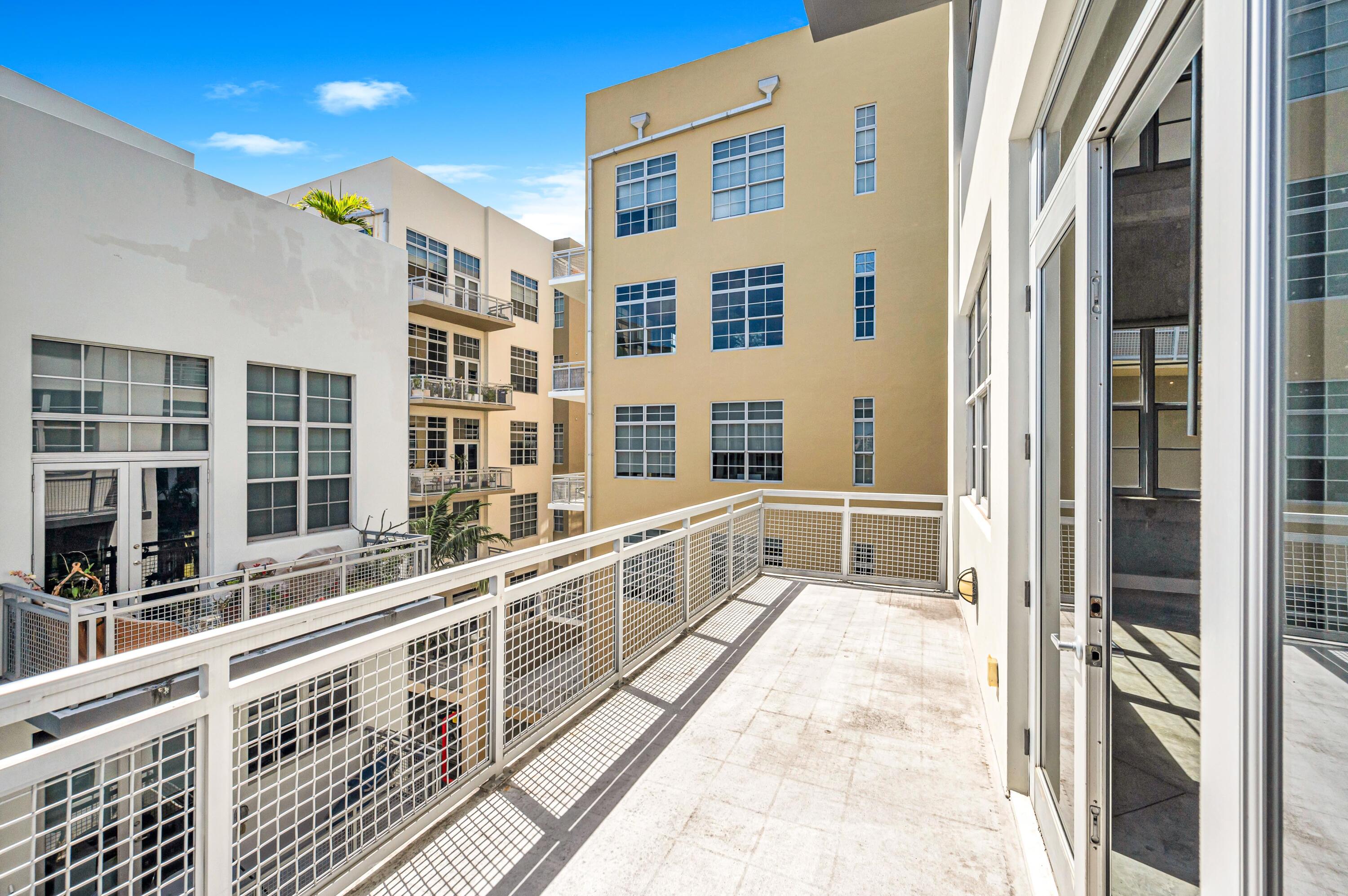 445 N Andrews #403 Fort Lauderdale, FL 33301