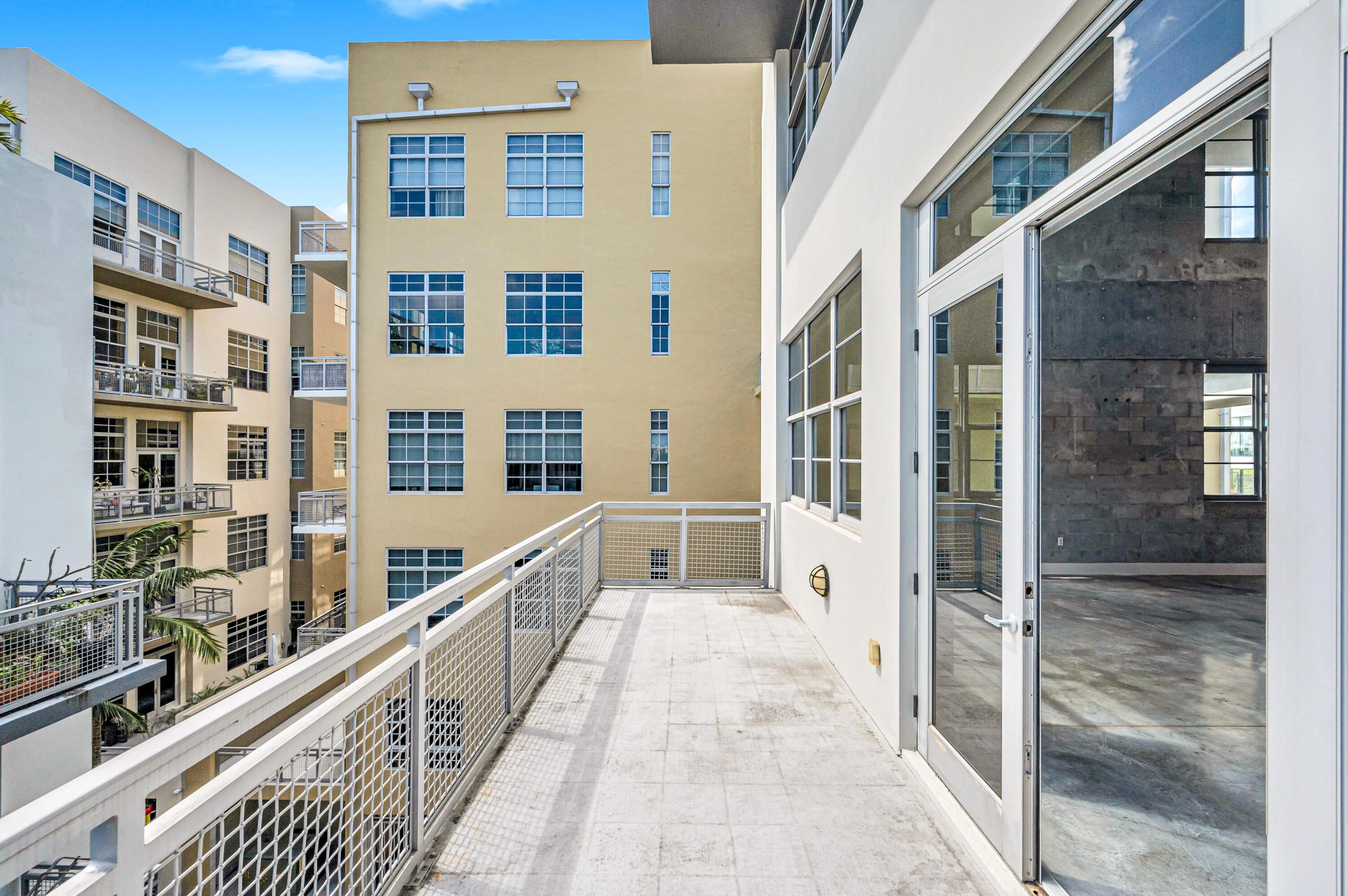 445 N Andrews #403 Fort Lauderdale, FL 33301