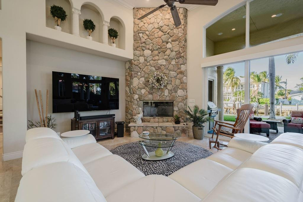 2841 NE 23rd Pompano Beach, FL 33062