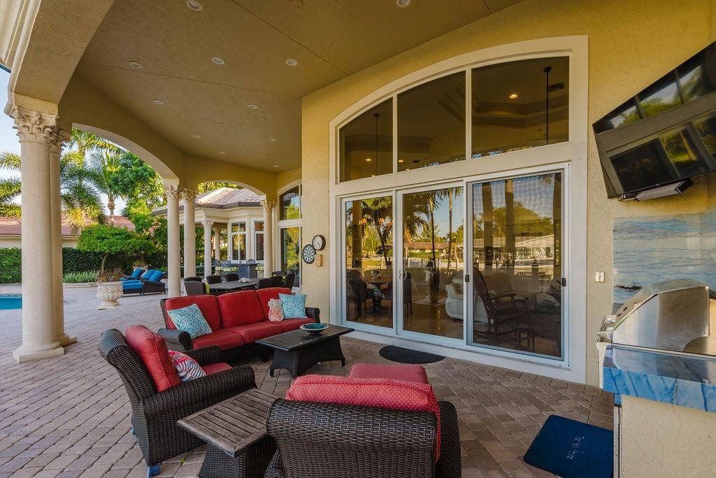 2841 NE 23rd Pompano Beach, FL 33062