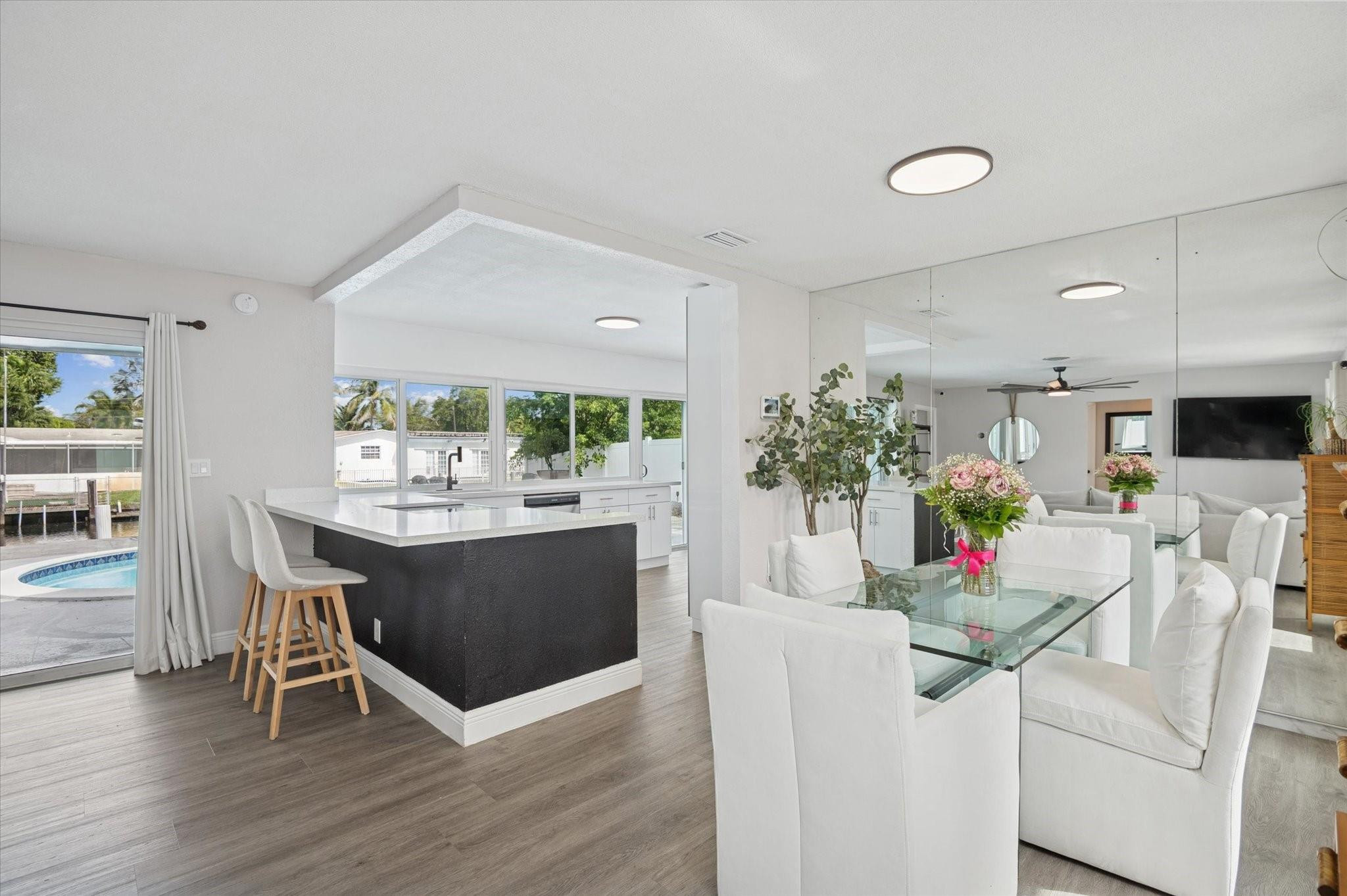 1921 NW 31st Oakland Park, FL 33309