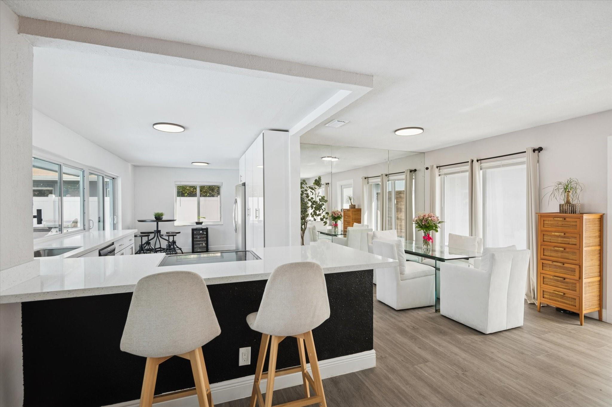 1921 NW 31st Oakland Park, FL 33309