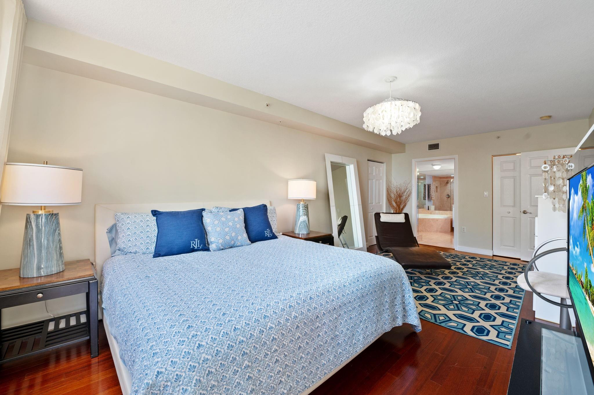 2001 N Ocean #605 Fort Lauderdale, FL 33305