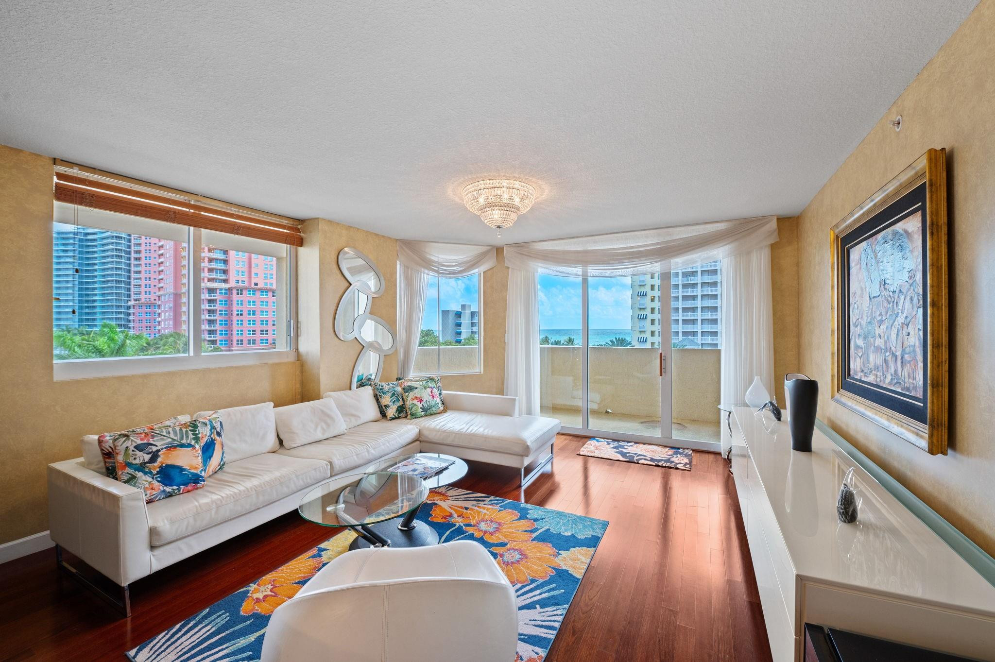 2001 N Ocean #605 Fort Lauderdale, FL 33305