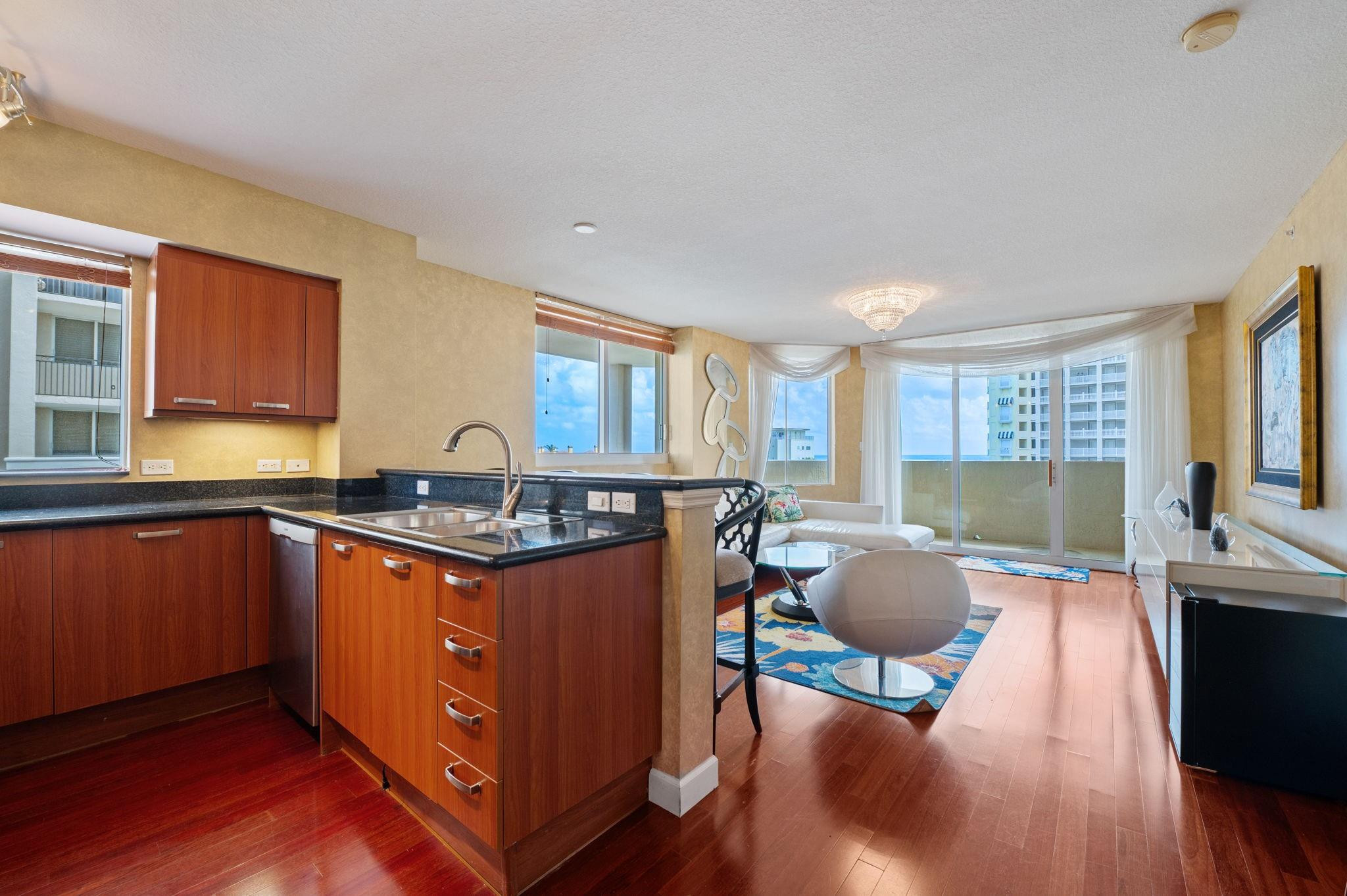 2001 N Ocean #605 Fort Lauderdale, FL 33305