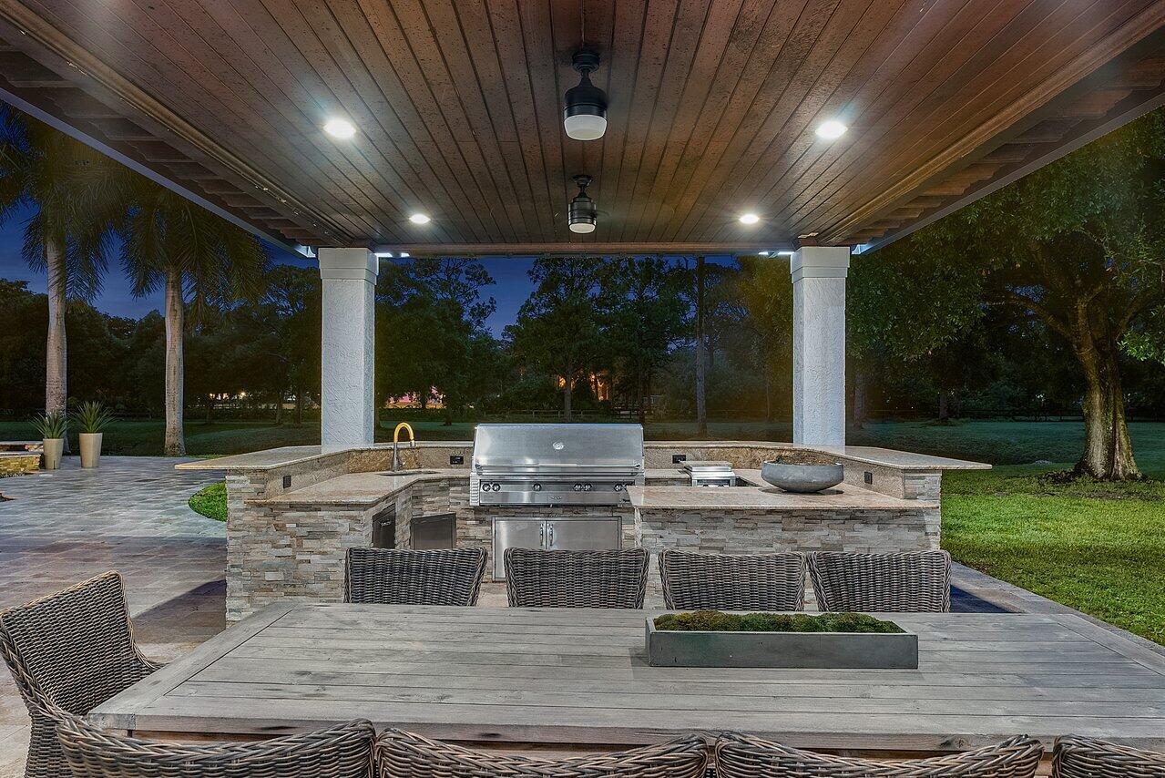 21677 El Bosque Way Boca Raton, FL 33428