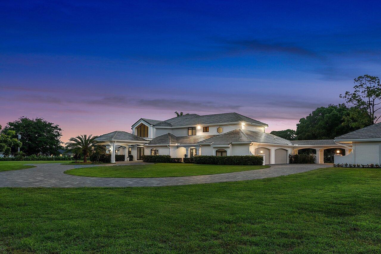 21677 El Bosque Way Boca Raton, FL 33428