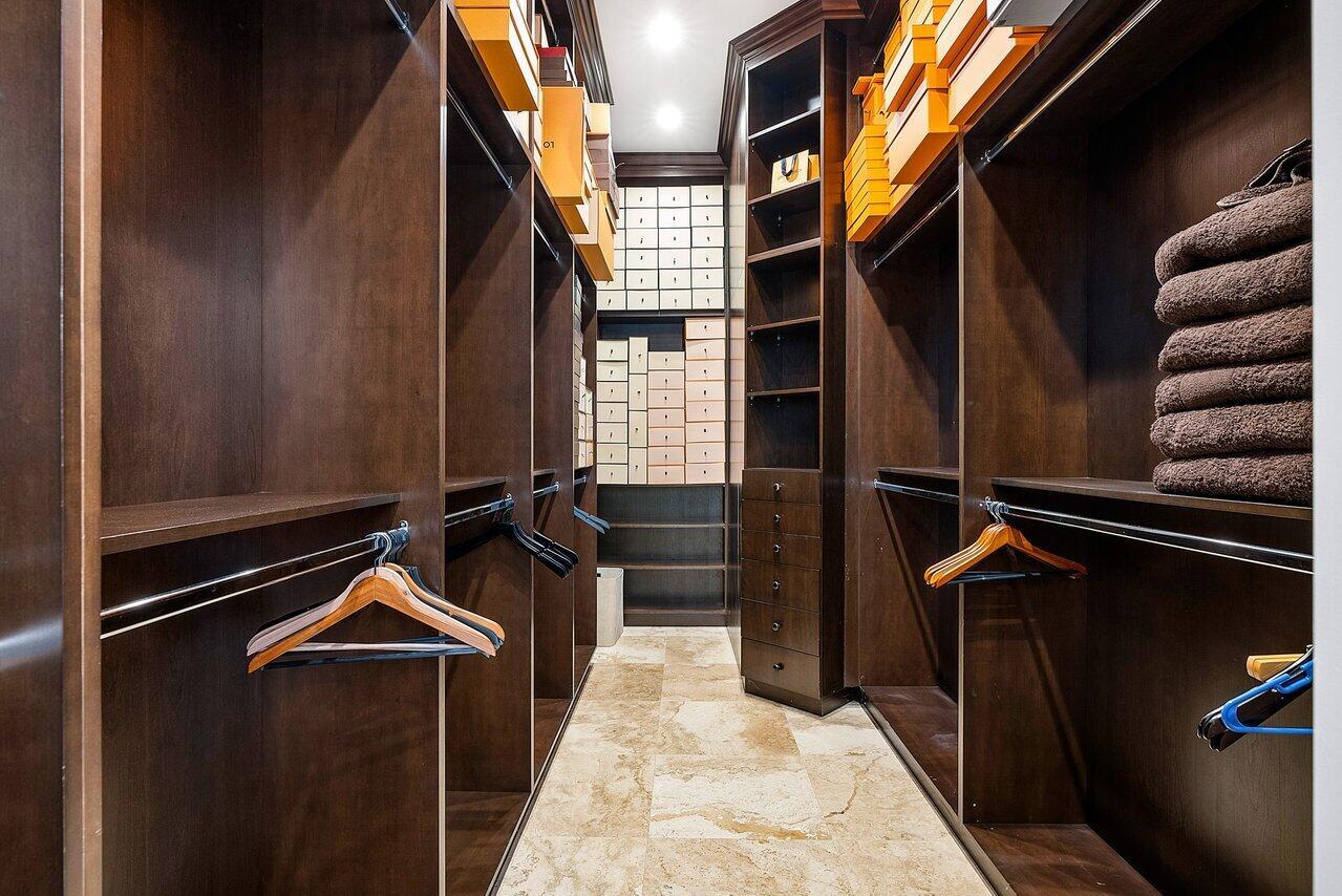 21677 El Bosque Way Boca Raton, FL 33428