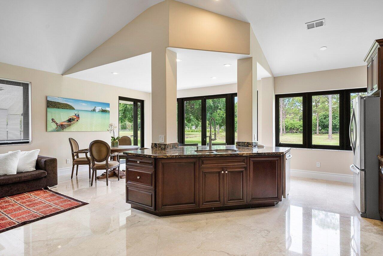 21677 El Bosque Way Boca Raton, FL 33428